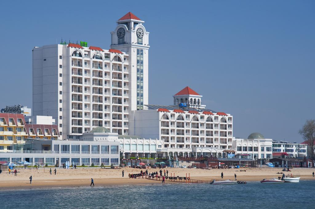 Holiday Inn Sea View Циньхуандао Экстерьер фото
